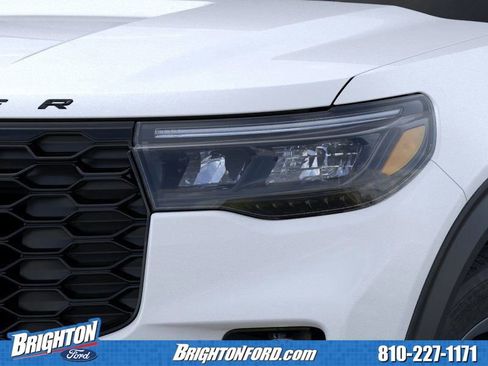 Used 2026 Ford Explorer ST-Line w/ ST-Line Street Pack image 19