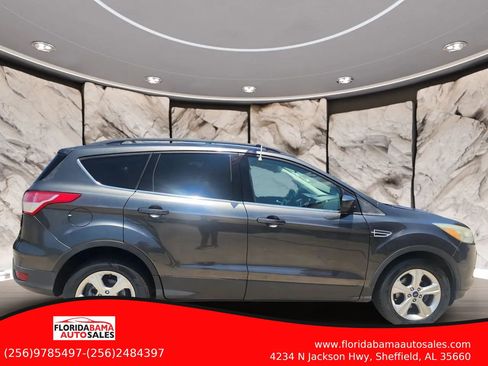 Used 2016 Ford Escape SE w/ Equipment Group 201A FWD image 8
