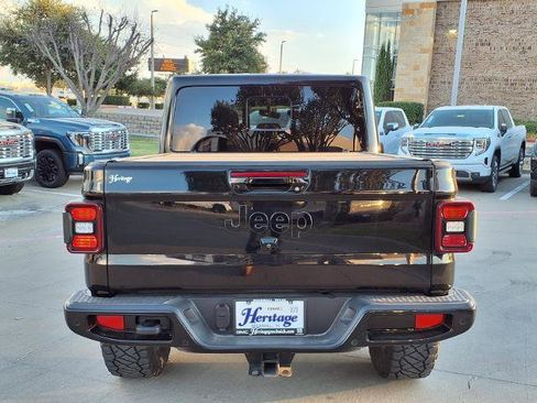 Used 2021 Jeep Gladiator Overland AWD/4WD image 23