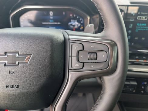 Used 2023 Chevrolet Silverado 1500 ZR2 w/ Technology Package AWD/4WD image 14
