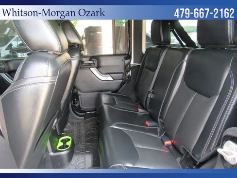 Used 2016 Jeep Wrangler Unlimited Rubicon AWD/4WD image 25