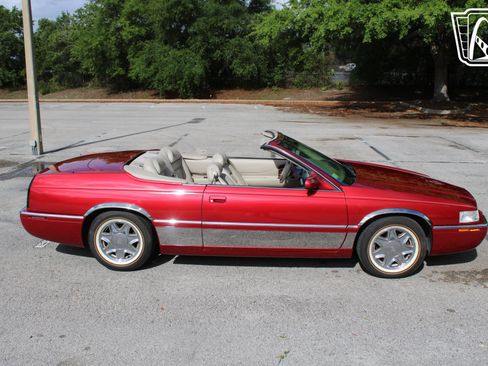 Used 2000 Cadillac Eldorado ESC w/ Comfort/Convenience Pkg image 25
