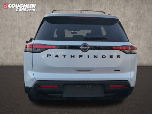 New 2025 Nissan Pathfinder SV w/ Black Appearance Package image 7