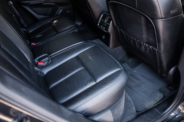 Used 2018 Porsche Macan S AWD/4WD image 68