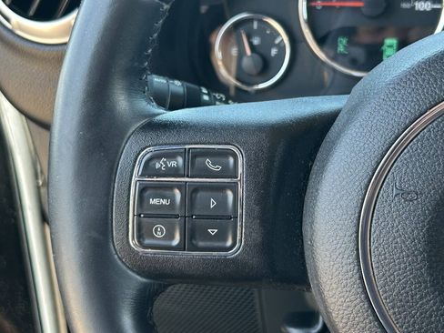Used 2016 Jeep Wrangler Sahara w/ Connectivity Group AWD/4WD image 23