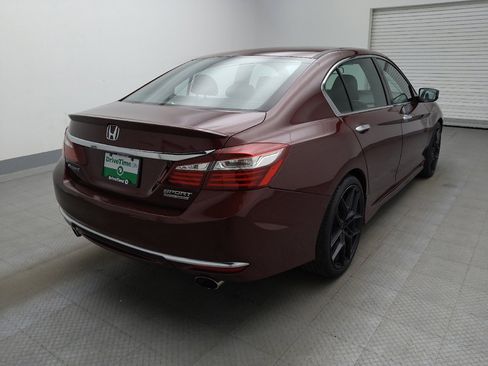Used 2017 Honda Accord Sport Special Edition image 9