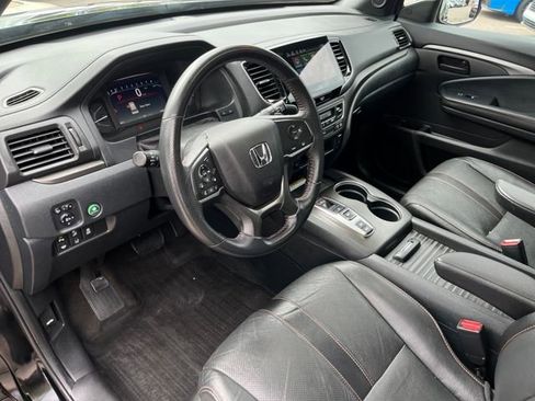 Certified 2022 Honda Passport TrailSport image 12