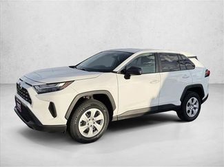 Used 2024 Toyota RAV4 LE video 1