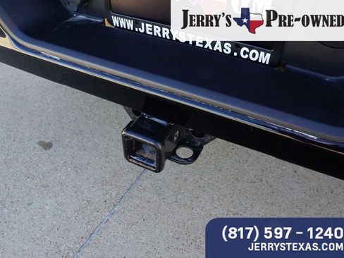 Used 2024 Chevrolet Silverado 1500 ZR2 w/ Technology Package AWD/4WD image 23
