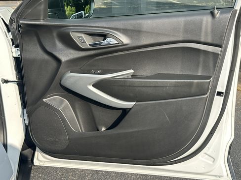 Certified 2026 Chevrolet Trax LS FWD image 17