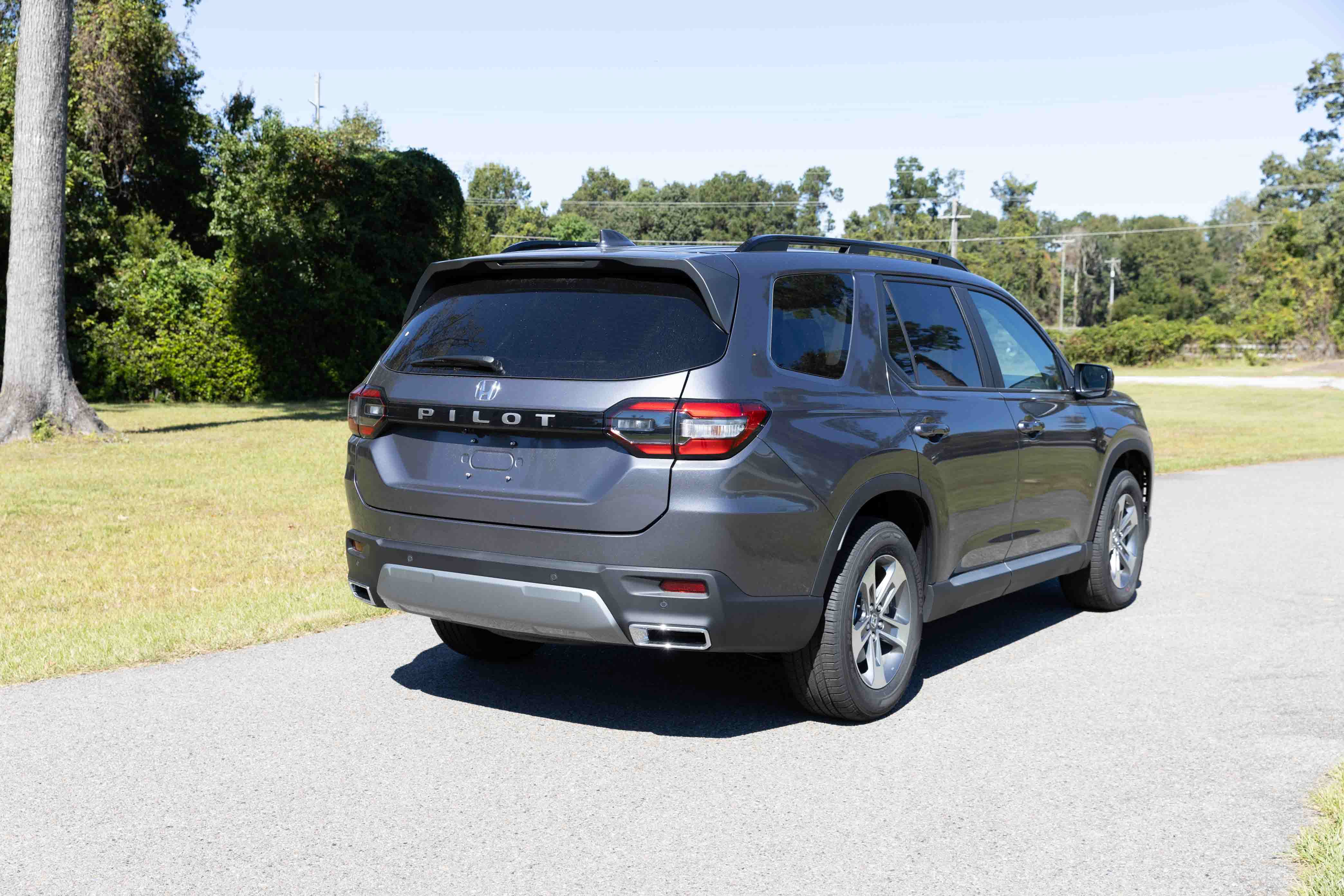 New 2026 Honda Pilot EX-L image 2