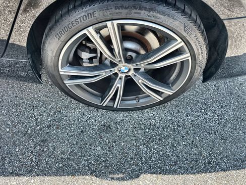 Used 2021 BMW 330i Sedan w/ Driving Assistance Package RWD image 4