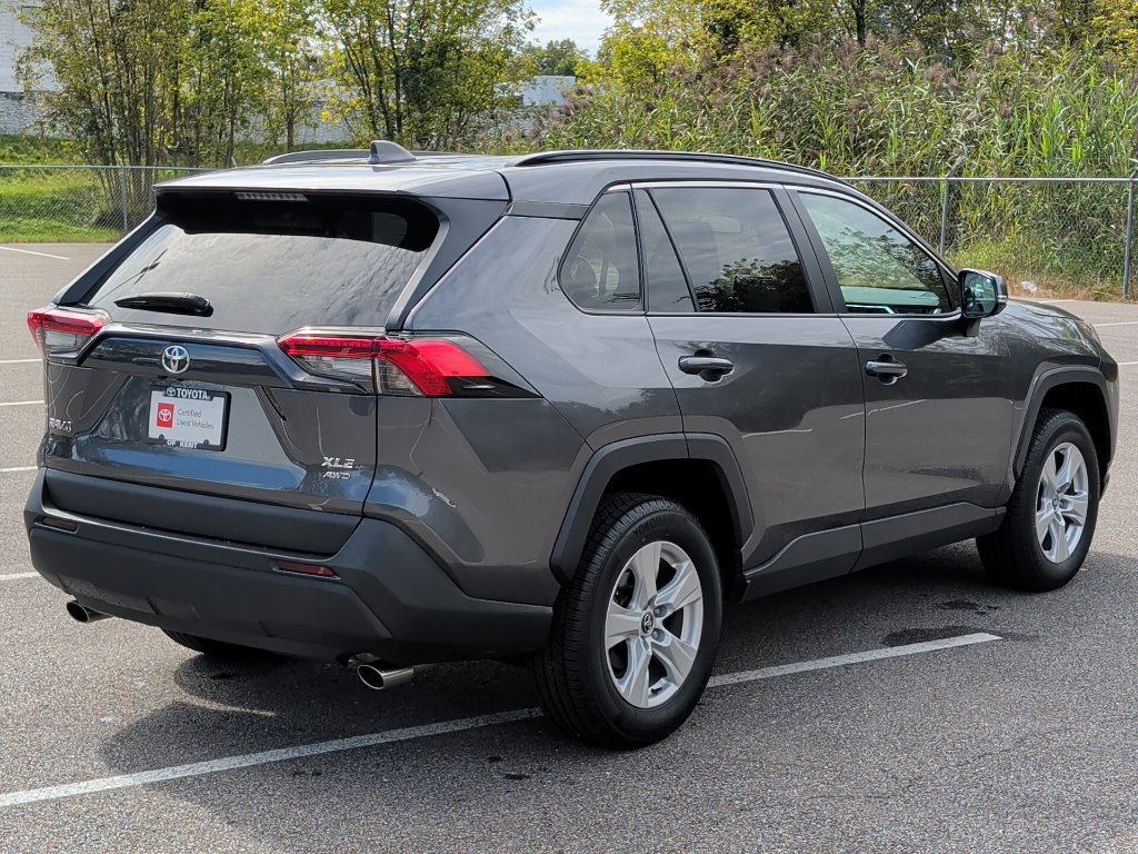 Certified 2021 Toyota RAV4 XLE w/ Convenience Package AWD/4WD image 8