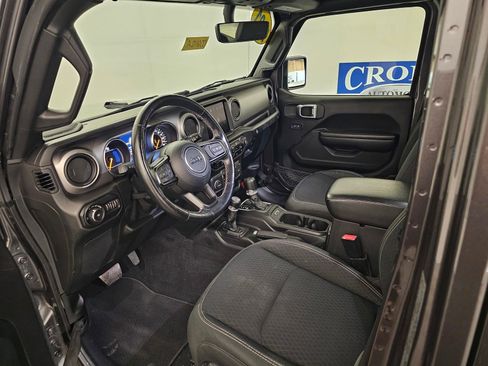 Used 2021 Jeep Wrangler Unlimited Sport image 11