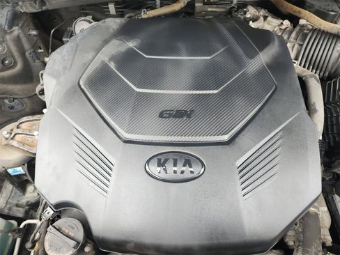 Used 2019 Kia Sedona EX image 29