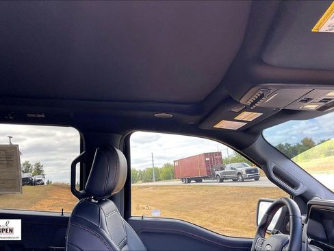 Used 2025 Ford F150 Raptor AWD/4WD image 22