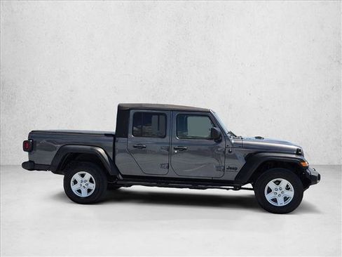 Used 2020 Jeep Gladiator Sport w/ Quick Order Package 24S AWD/4WD image 4
