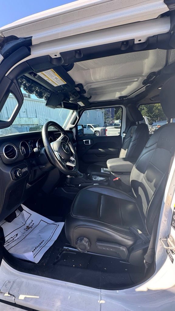 Used 2021 Jeep Gladiator Overland w/ Popular Equipment Package AWD/4WD image 6