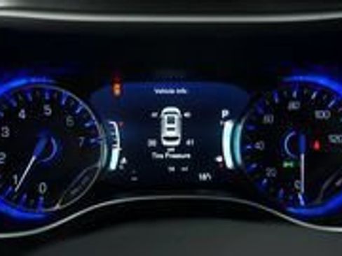 New 2026 Chrysler Voyager LX FWD image 10