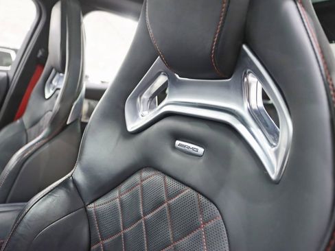 Used 2015 Mercedes-Benz C 63 AMG S image 28