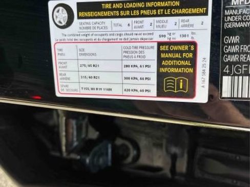 Used 2023 Mercedes-Benz GLS 450 4MATIC image 3