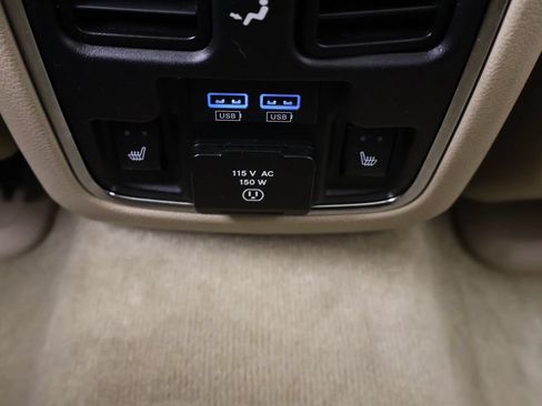 Used 2015 Jeep Grand Cherokee Overland AWD/4WD image 50