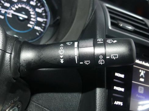 Used 2018 Subaru Forester 2.5i Premium image 36