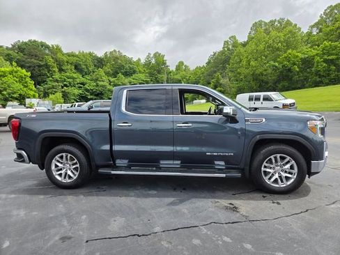 Used 2021 GMC Sierra 1500 SLT w/ SLT Premium Plus Package AWD/4WD image 9