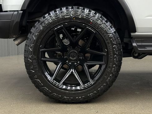 Used 2026 Ford Bronco Heritage Edition AWD/4WD image 11
