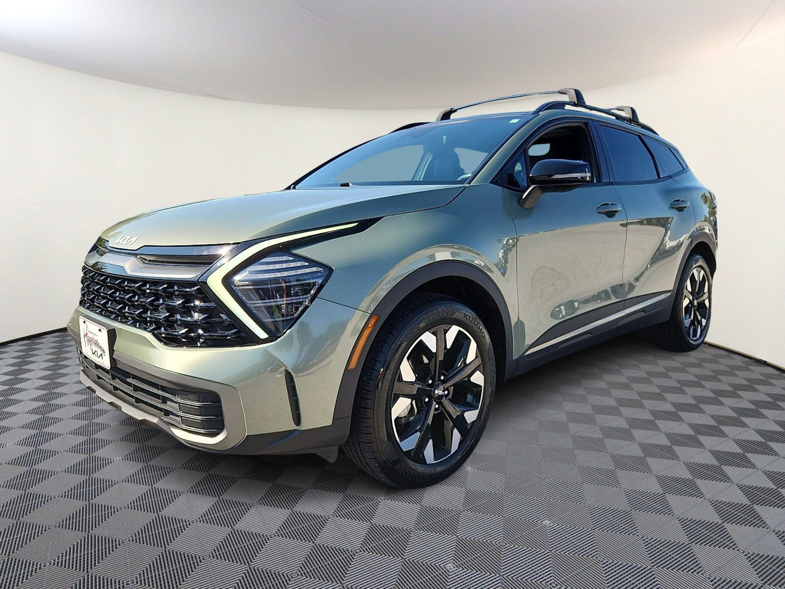 Certified 2024 Kia Sportage X-Line w/ X-Line Premium Package AWD/4WD image 3