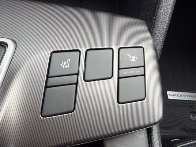 Used 2026 Kia Sportage EX FWD image 10