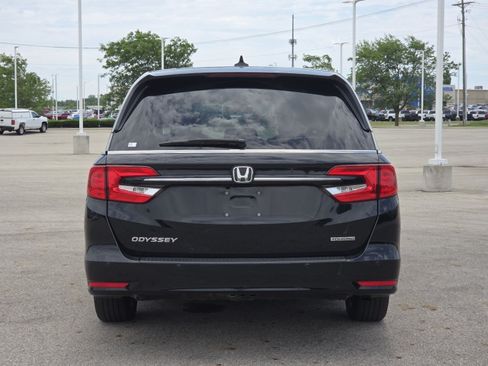 Used 2024 Honda Odyssey Touring image 19