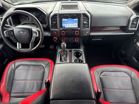 Used 2018 Ford F150 Lariat image 27