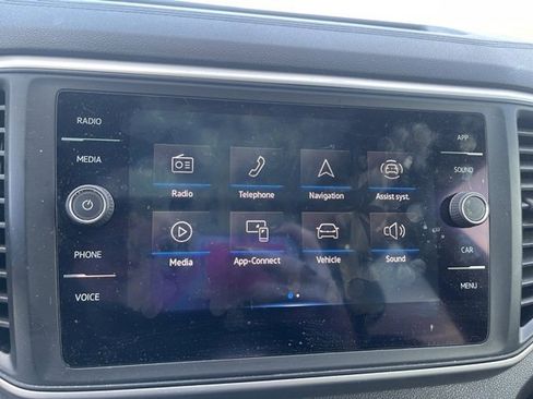 Used 2021 Volkswagen Atlas SE w/ Panoramic Sunroof Package image 17