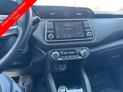 Used 2019 Nissan Kicks SR w/ SR Premium Package FWD image 14