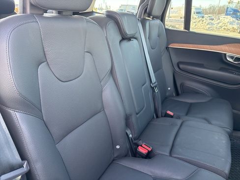 Certified 2023 Volvo XC90 B6 Plus image 41