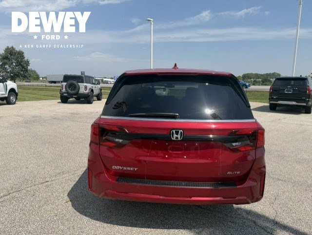 Used 2025 Honda Odyssey Elite image 7