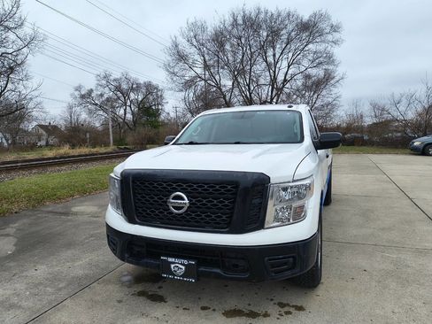 Used 2019 Nissan Titan S w/ S Utility Package image 1