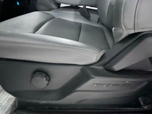 Used 2025 Ford F250 XL AWD/4WD image 20