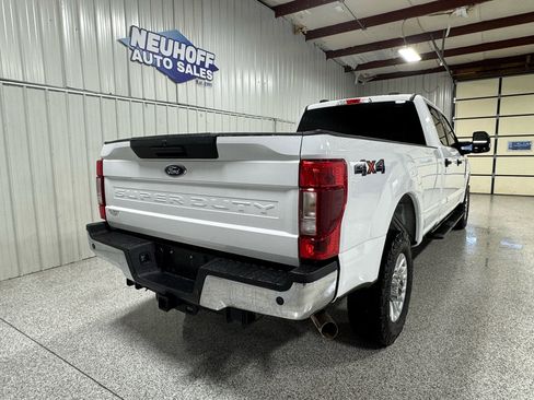 Used 2022 Ford F250 XLT w/ XLT Value Package image 3