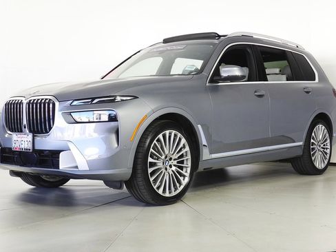 Certified 2023 BMW X7 xDrive40i w/ Parking Assistance Package image 2