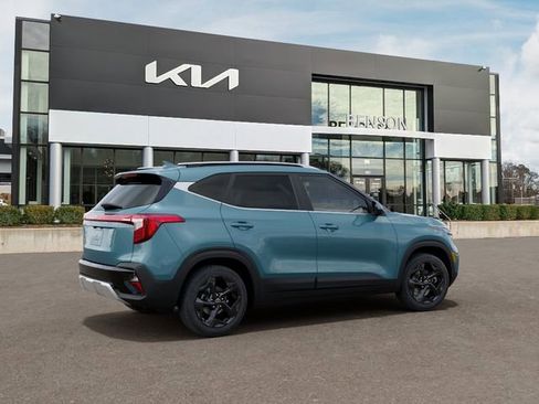 New 2026 Kia Seltos EX FWD image 7