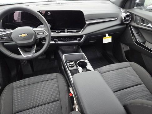 New 2026 Chevrolet Equinox LT w/ LPO, Floor Liner Package image 29