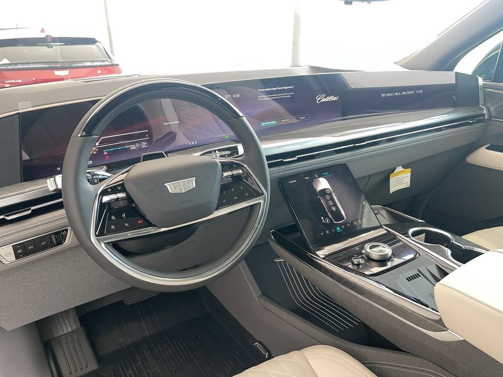 New 2026 Cadillac Escalade IQ Luxury 1 w/ LPO, Floor Liner Package AWD/4WD image 19