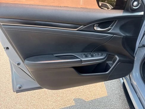 Used 2021 Honda Civic Sport Touring image 9