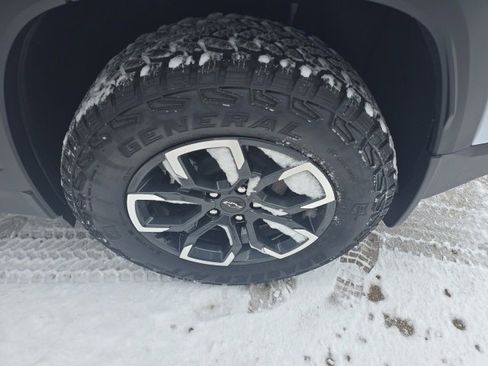 New 2026 Chevrolet Equinox ACTIV image 11