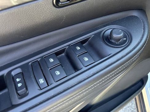 Used 2018 Buick Encore Preferred AWD/4WD image 12