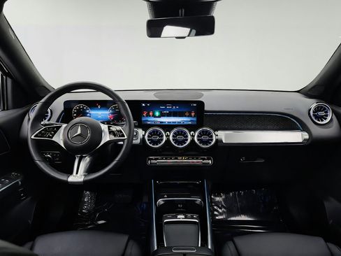 Certified 2026 Mercedes-Benz GLB 250 image 34