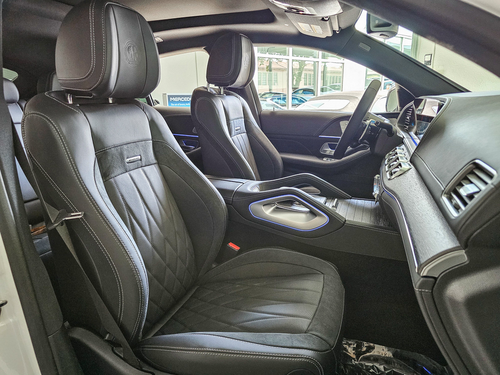 New 2026 Mercedes-Benz GLE 53 AMG 4MATIC Coupe image 16