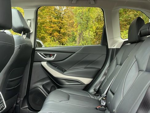 Certified 2024 Subaru Forester Limited image 21